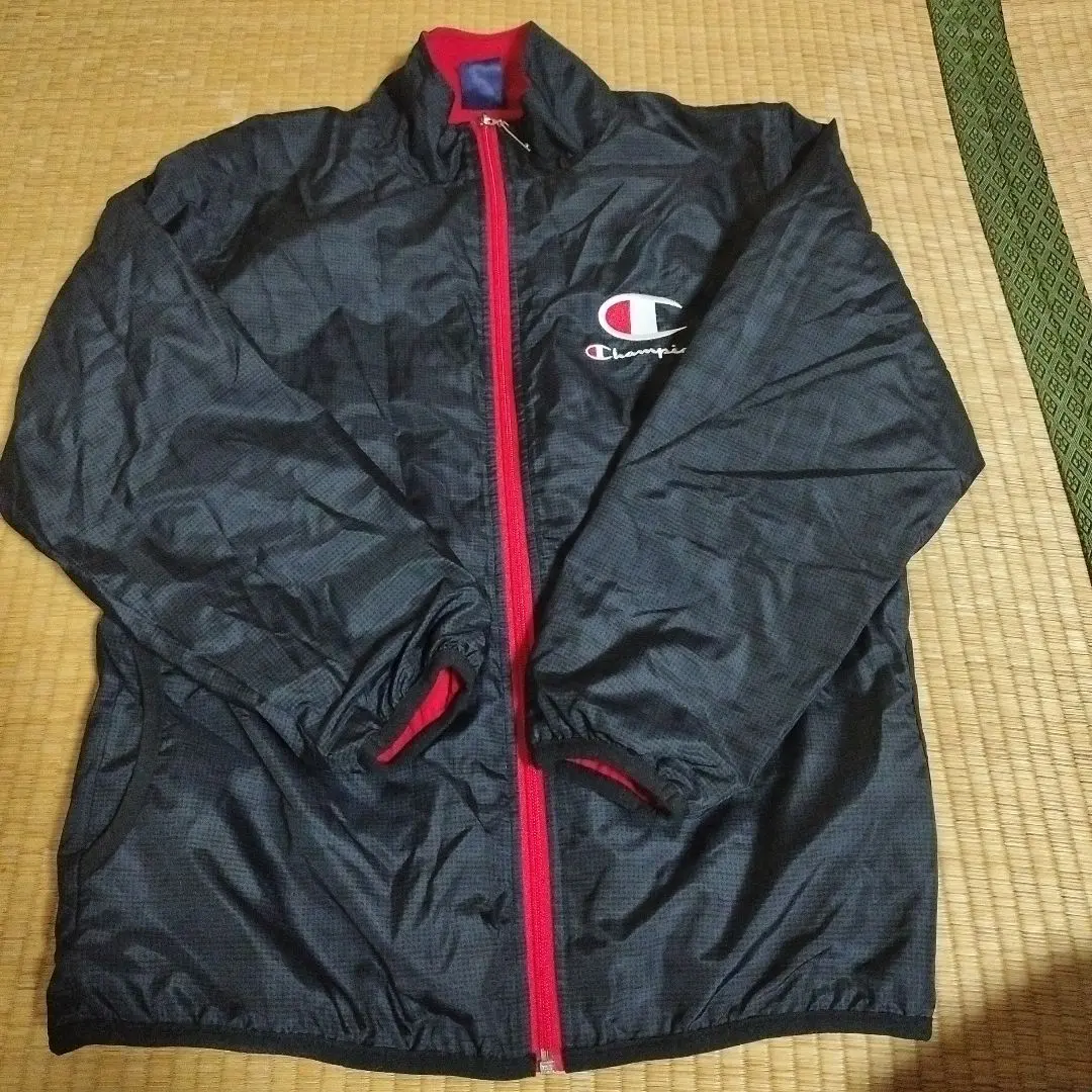Thumbnail of Excellent condition Champion jacket windbreaker sports fleece lining 150