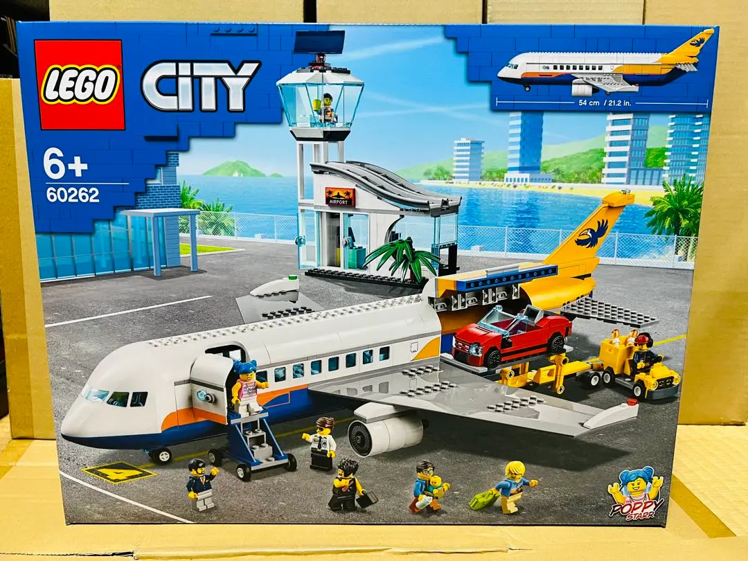 レゴ　シティ　60262   ジャンボジェット　未開封 Amazon.co.jp: レゴ(LEGO) シティ パッセンジャー エアプレイン