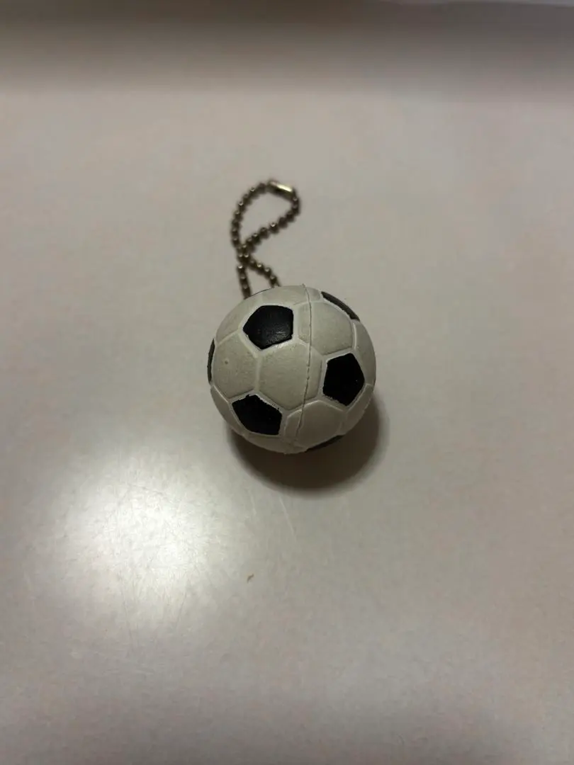 Thumbnail of Soccer ball-shaped keychain ⭐︎