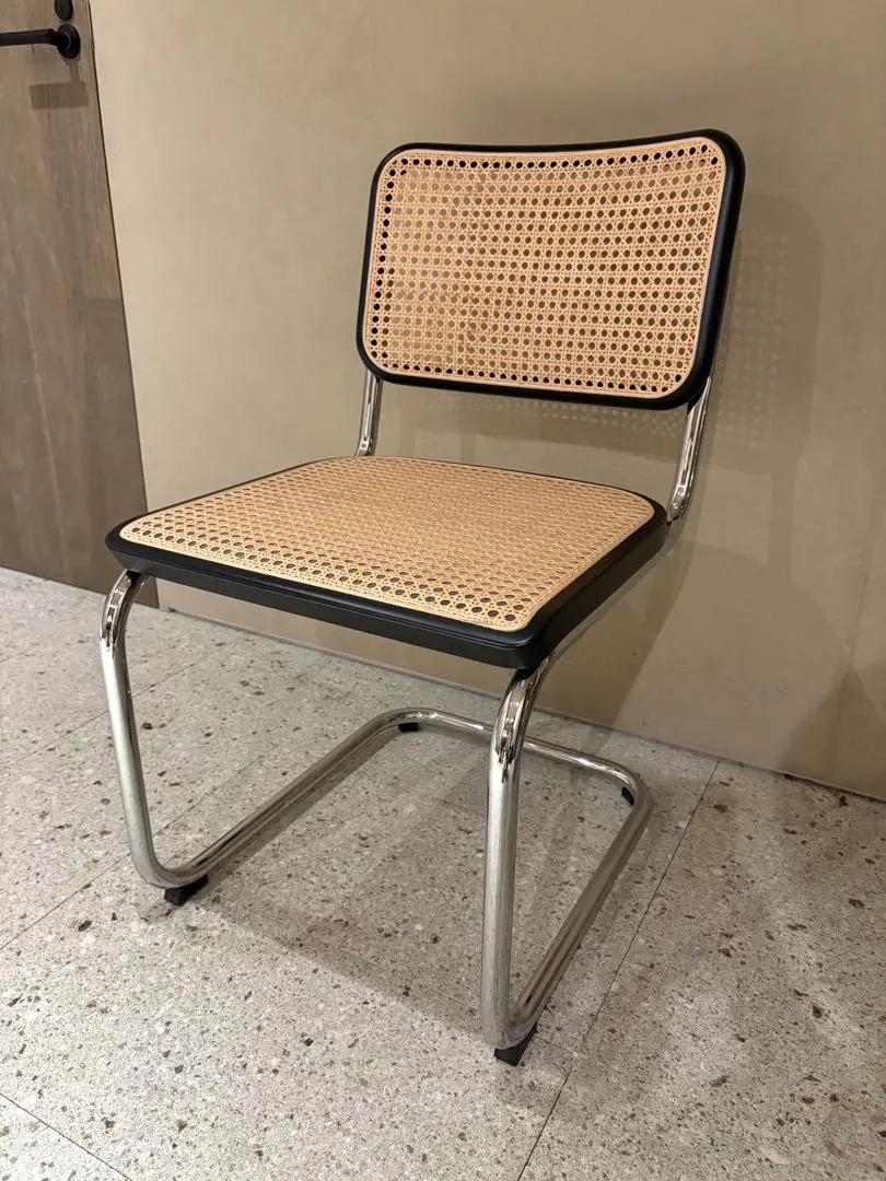 未使用品 正規品■THONET■チェア S32V ブラックタグ付 THONET トーネット S 32 V チェスカチェア アームレス カンティ