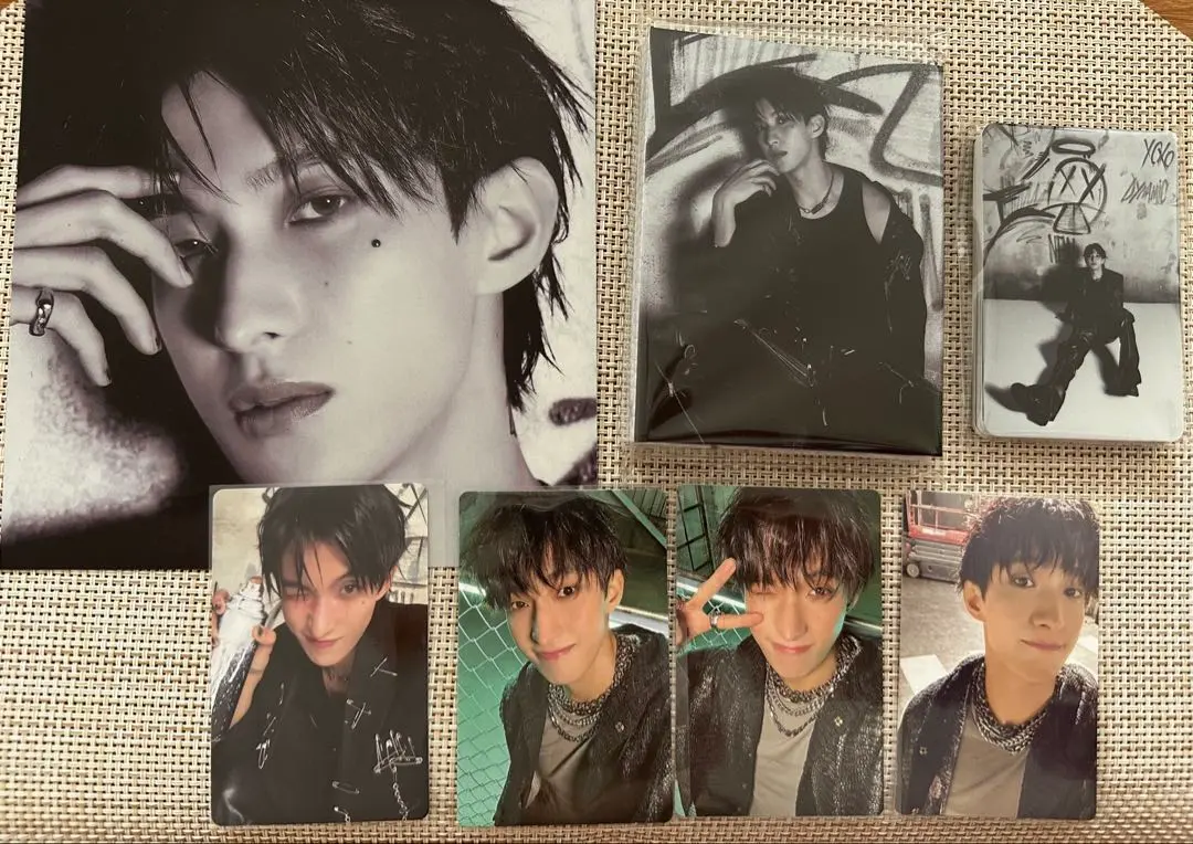 Thumbnail of SEVENTEEN DK DAREDEVIL Trading Card Set