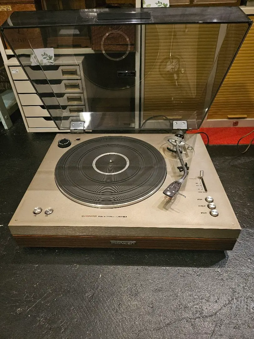 Pioneer PL-M100レコードプレーヤー Pioneer PL-M100レコードプレーヤー