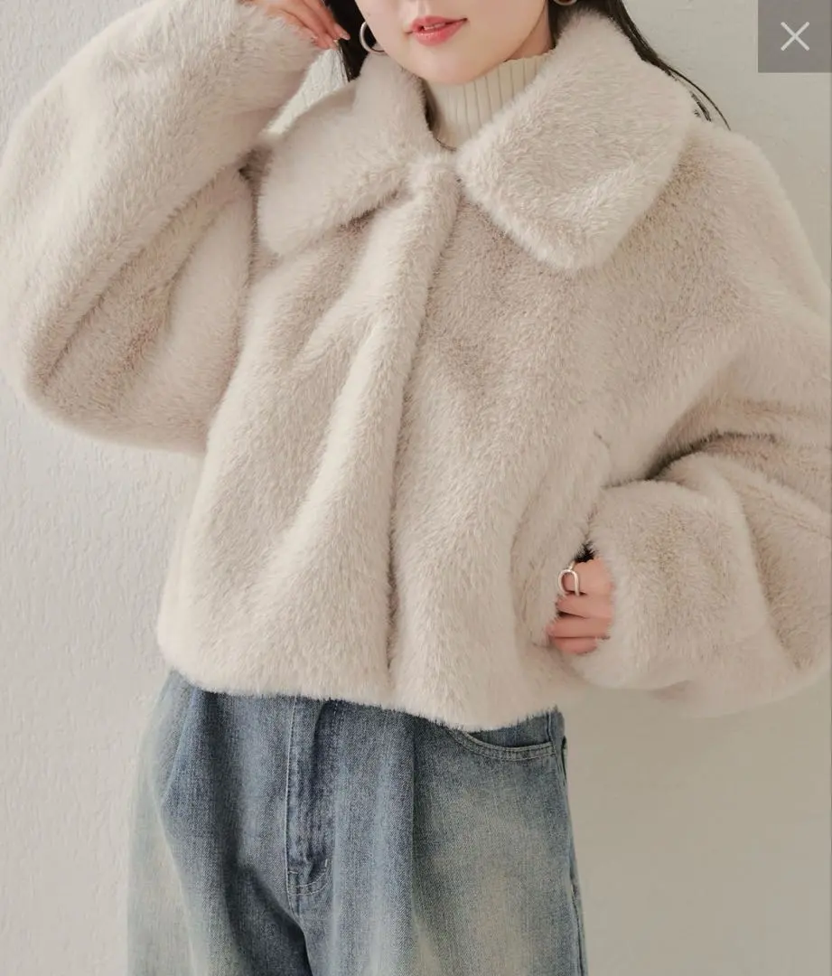 Thumbnail of Anonymous Shipping: Chico Fur Short Jacket - Greige