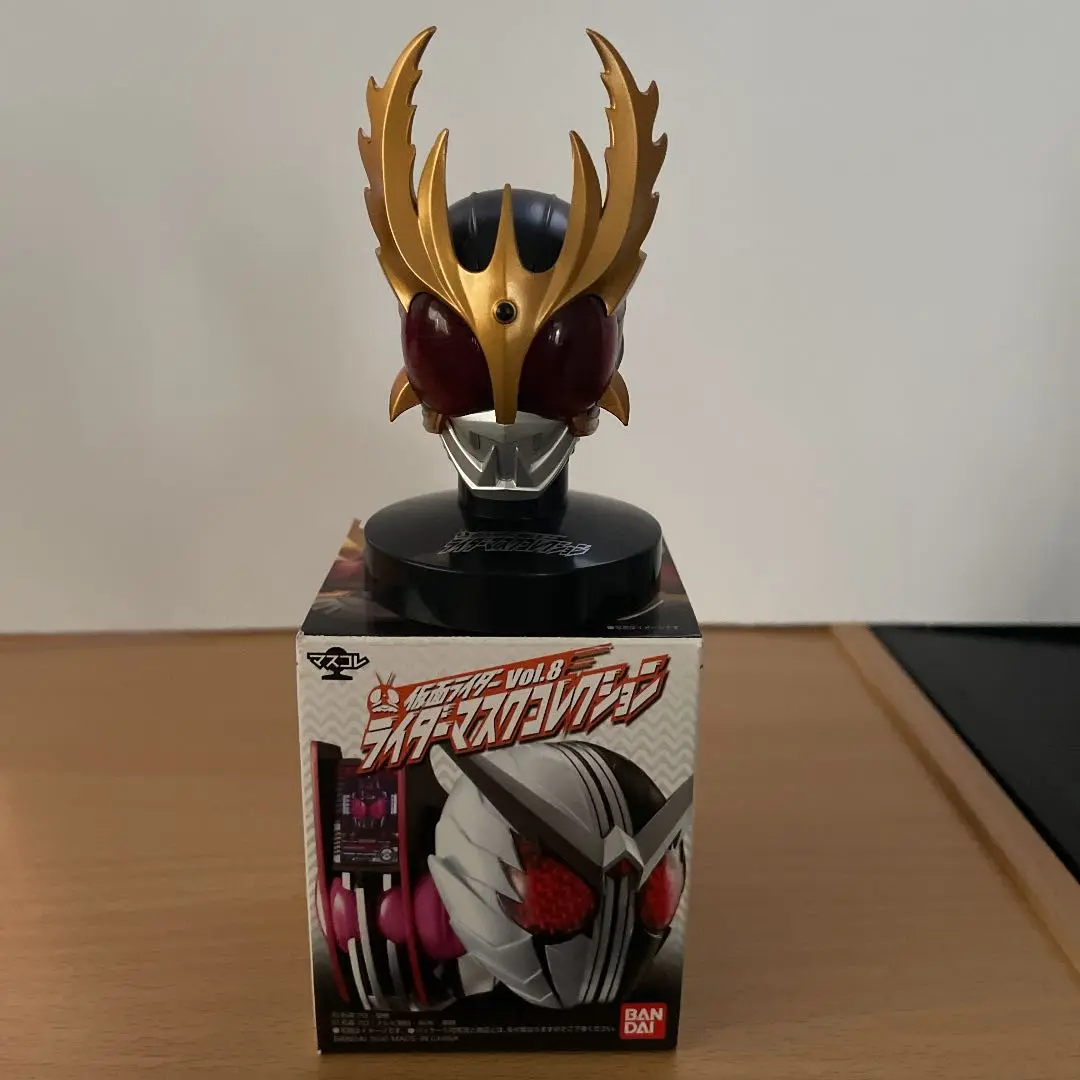 マスクコレクション　仮面ライダークウガ　アルティメットフォーム　CSアークル特典 Amazon.co.jp: ライダーマスクコレクション クウガ