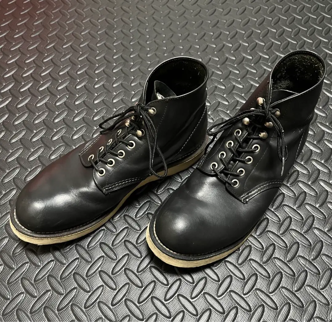 Thumbnail of Red Wing