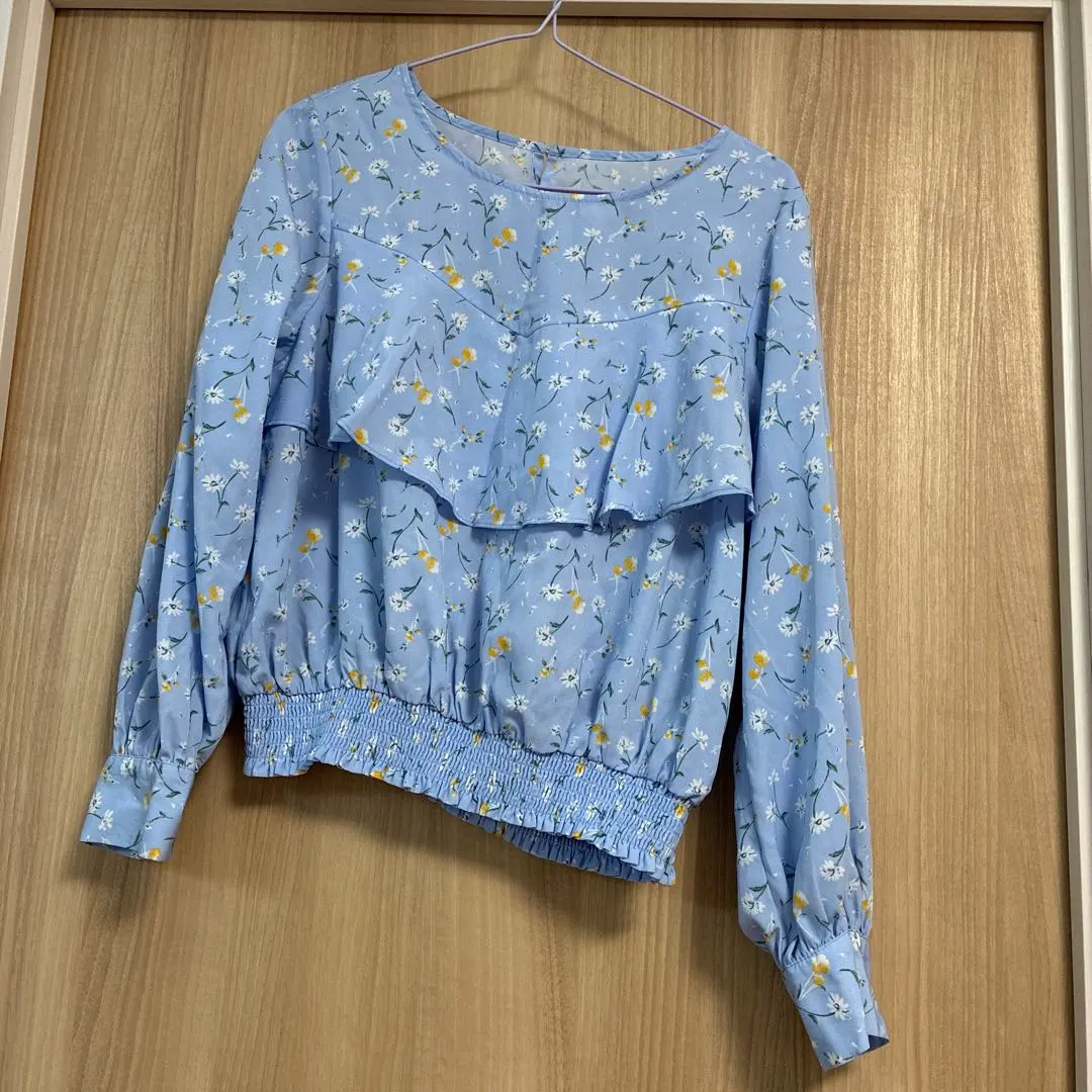 Thumbnail of GU M Floral Blouse Blue Tunic Round Neck Elastic Waist