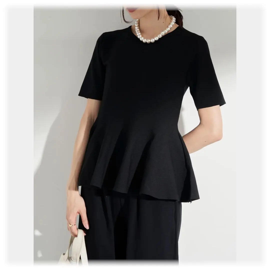 Thumbnail of Beautiful Line Silhouette Half Sleeve Peplum Knit / Black, frene