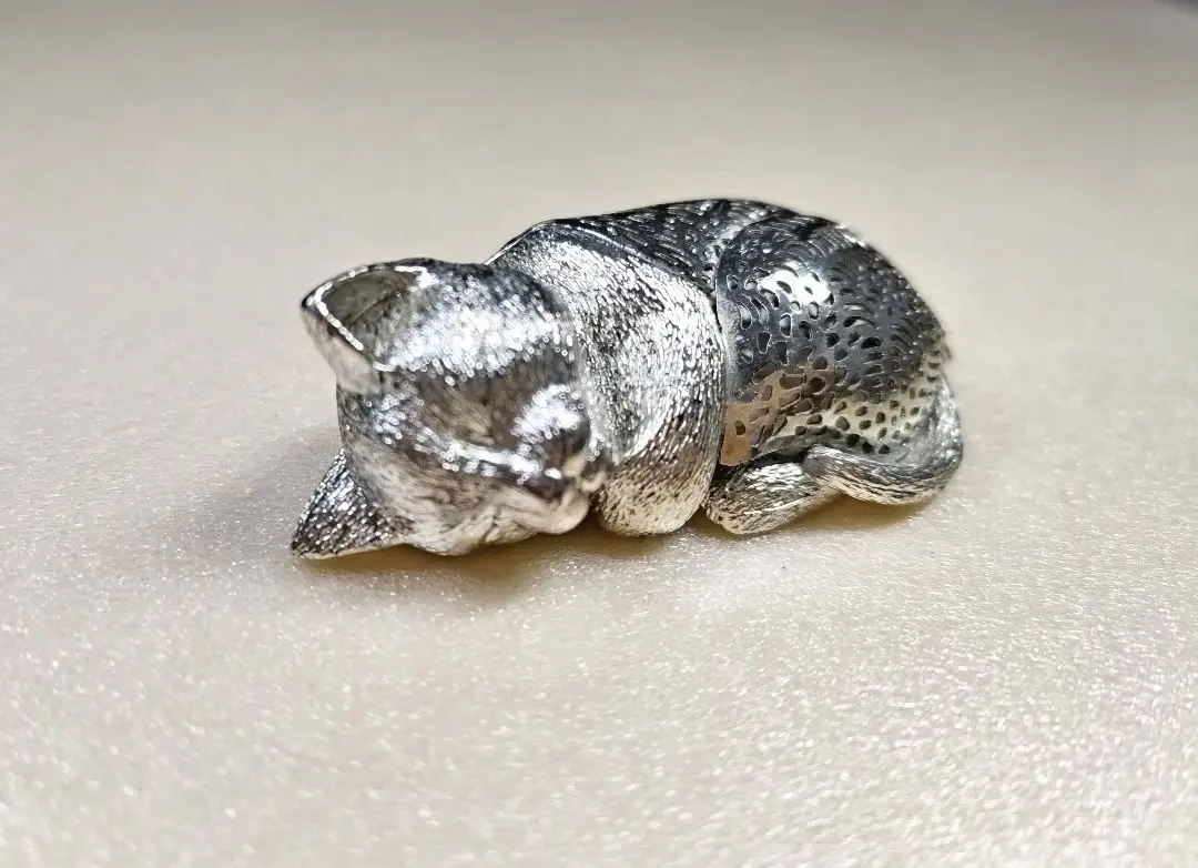 クリストフル　ペーパーウェイト　猫　シルバー　Small Christofle クリストフル フィギュリン 猫 ネコ シルバー 銀細工
