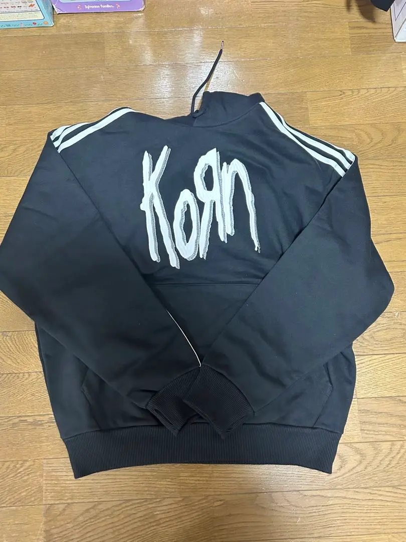 【新品・タグ付き】KORN×adidas フーディー XL パーカー ブラック 新品・タグ付き】KORN×adidas フーディー XL パーカー ブラック