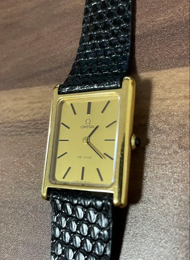 Omega tank deville クォーツ デビィル タンク Cartier 2025年最新】OMEGA deville tankの人気アイテム - メルカリ