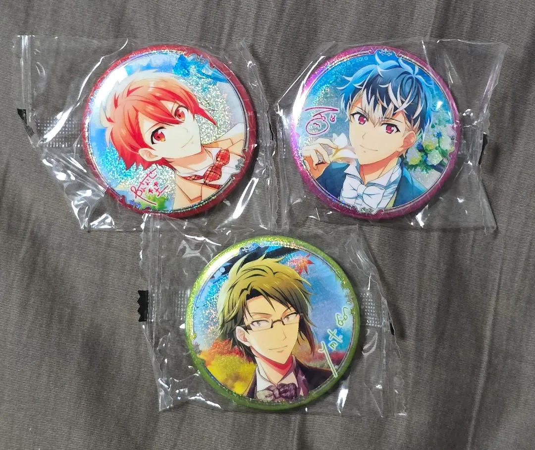Thumbnail of IDOLiSH7 Can Badges: Yamato Nikaido, Riku Nanase, Momo