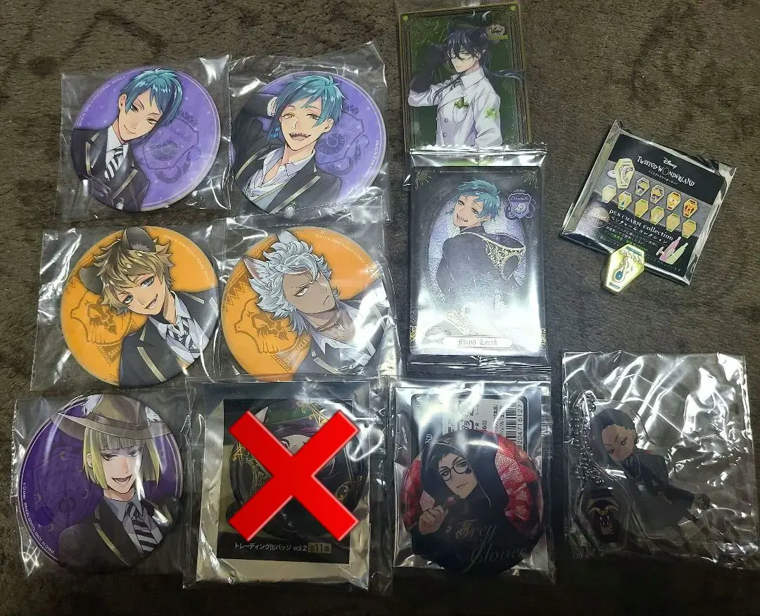 Thumbnail of Twisted Wonderland Can Badges and 9 other items (Set of 10)