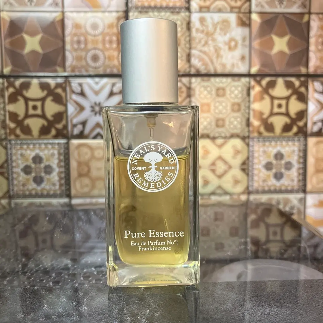 【ほぼ未使用】ニールズヤード ユニセックス香水 楽天市場】ニールズヤードレメディーズ NEALS YARD REMEDIES