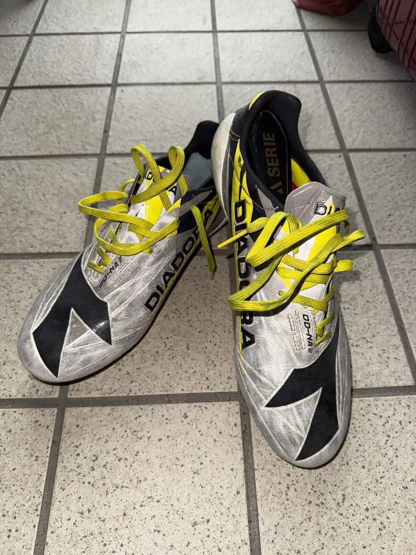 2025年最新】DIADORA サッカーシューズ・スパイクの人気アイテム