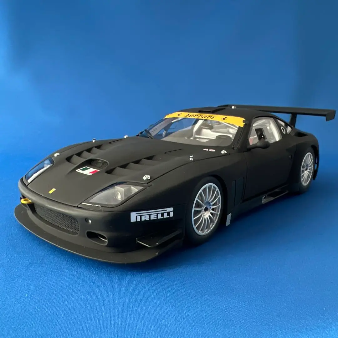 Amazon.co.jp: 絶版 未展示品 京商 1/18 フェラーリ 575 GTC
