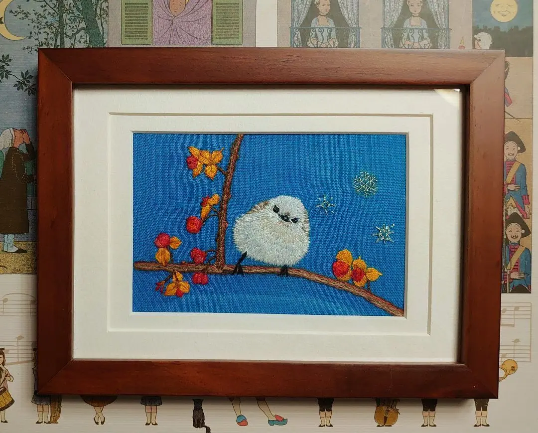 【No.282】シマエナガと花の刺繍フレーム他2点 No.282】シマエナガと花の刺繍フレーム - メルカリ