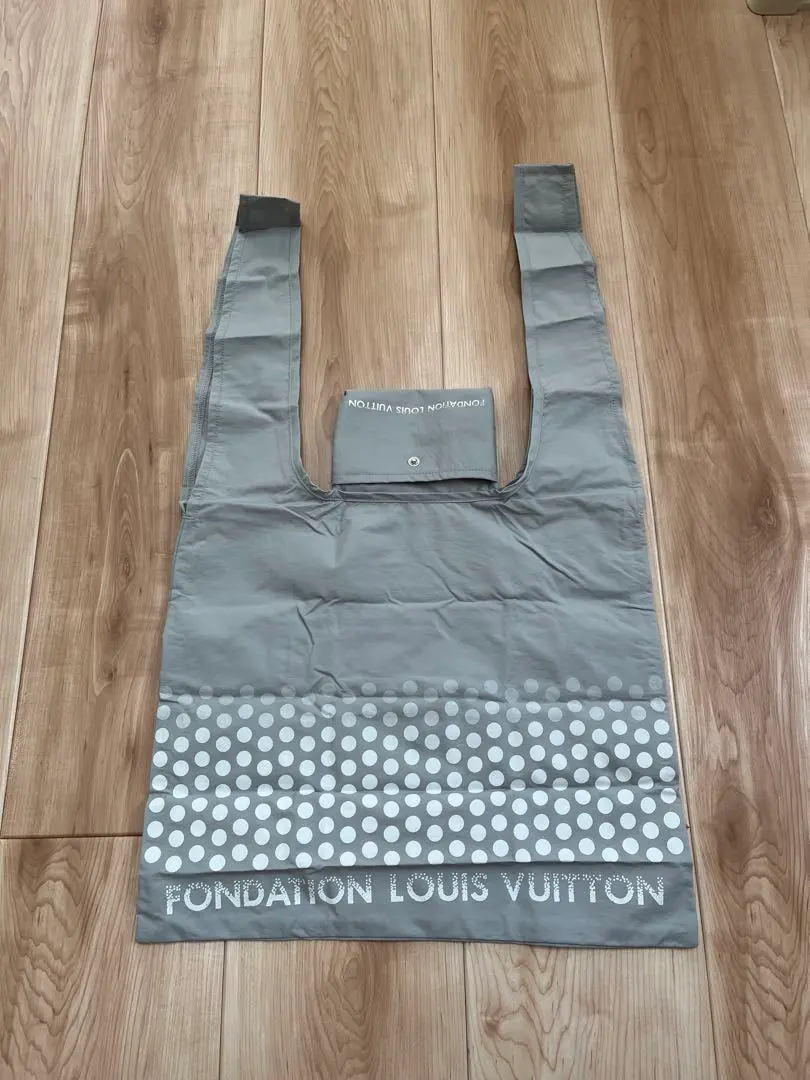 路易威登基金會 環保袋 的縮圖