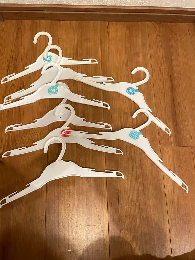Thumbnail of Set of 8 kids' hangers / baby hangers