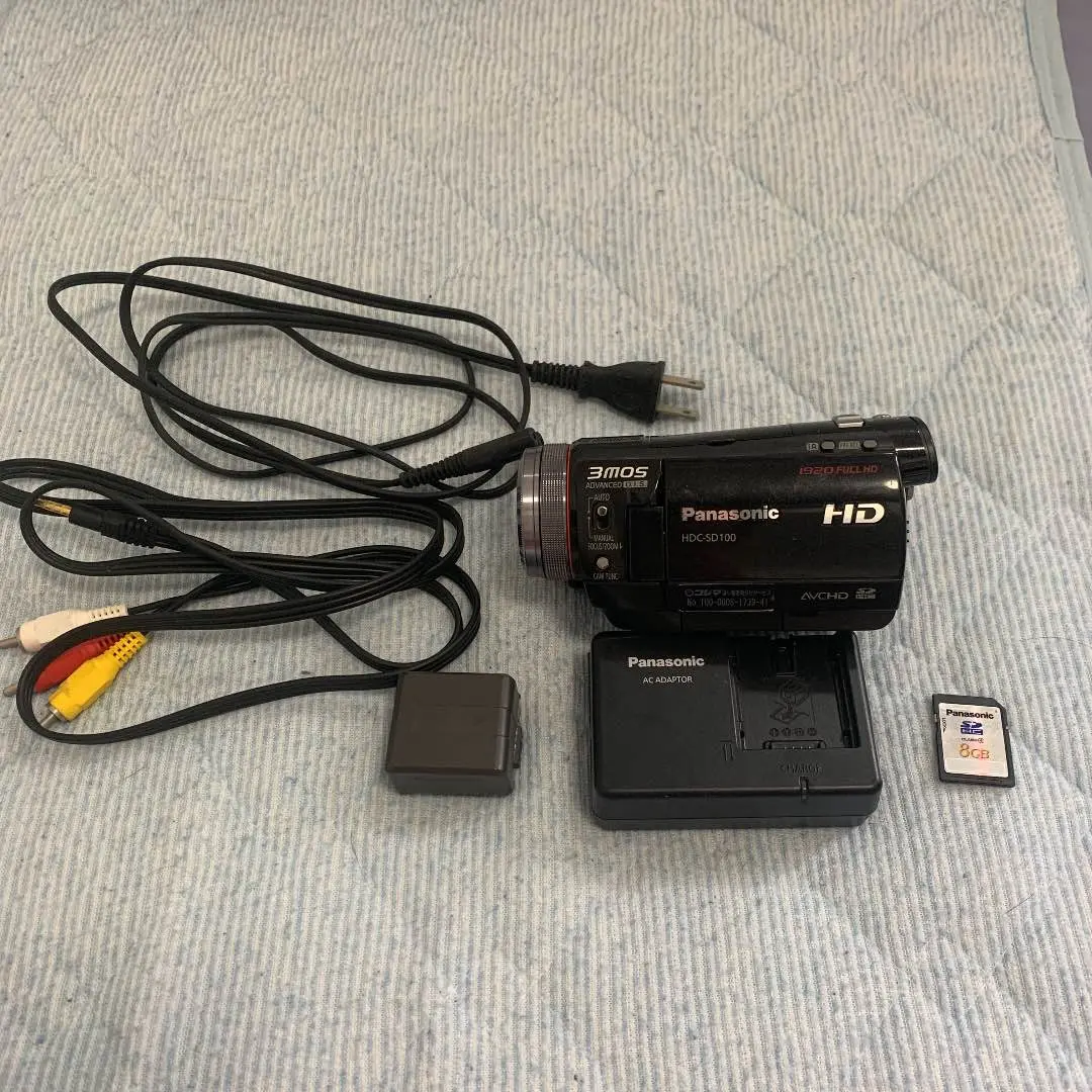 美品 Panasonic HDC-SD100 ビデオカメラ 本体 付属品多数付き 概要 デジタルハイビジョンビデオカメラ HDC-SD100 | デジタル