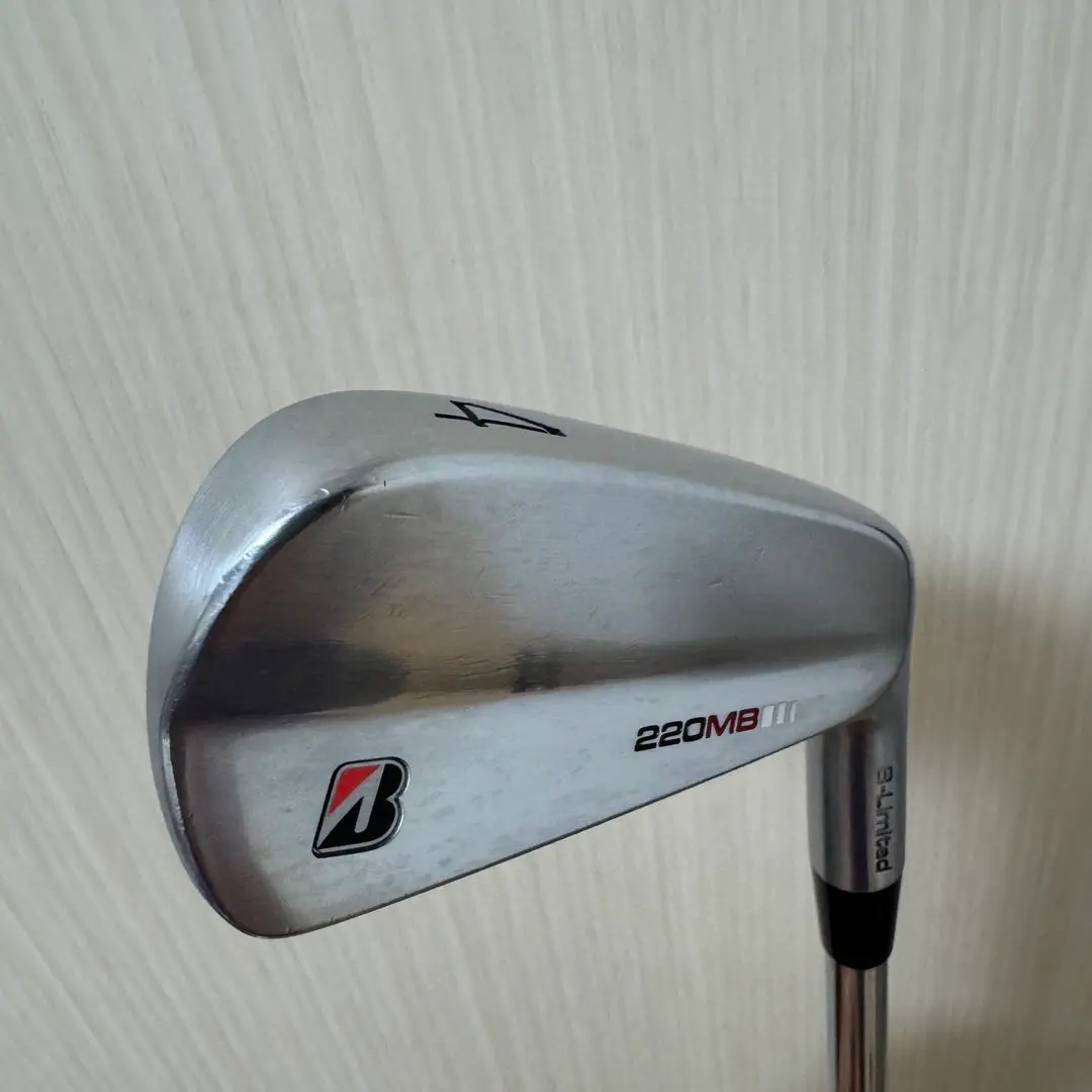 BRIDGESTONE B-Limited 220MB 4番アイアン　４鉄 B-Limited 220MB アイアン | BRIDGESTONE GOLF -ブリヂストンゴルフ-