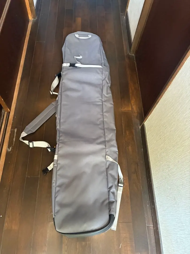 Thumbnail of Snowboard bag, gray