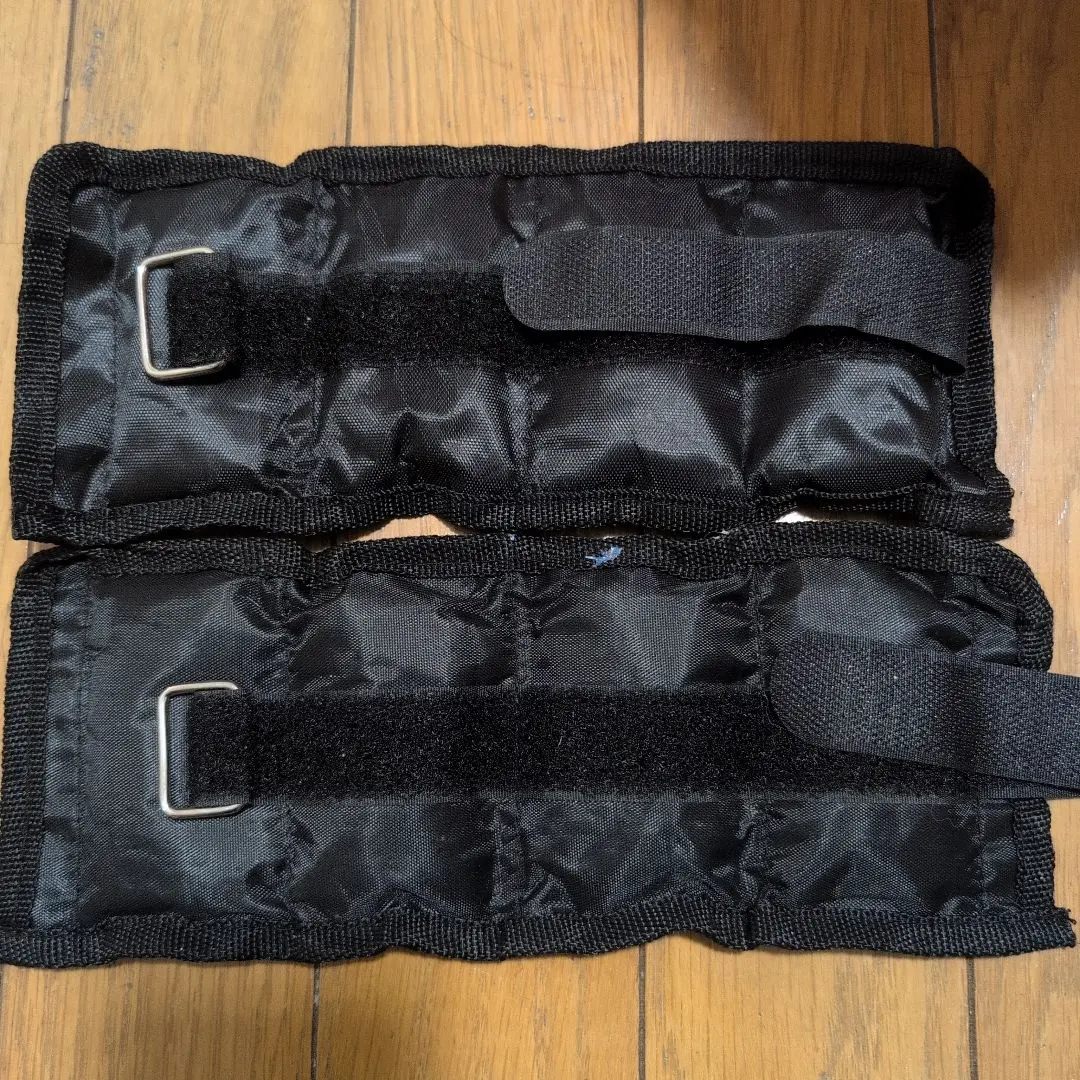 Thumbnail of Weight training belt, black