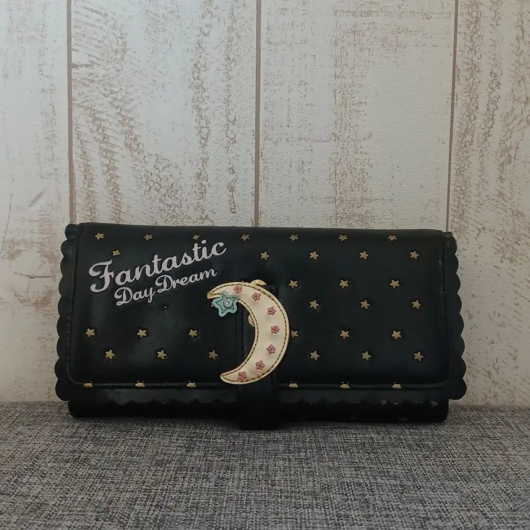 SWIMMER プードル刺繍 長財布 SWIMMER プードル刺繍 長財布 - メルカリ