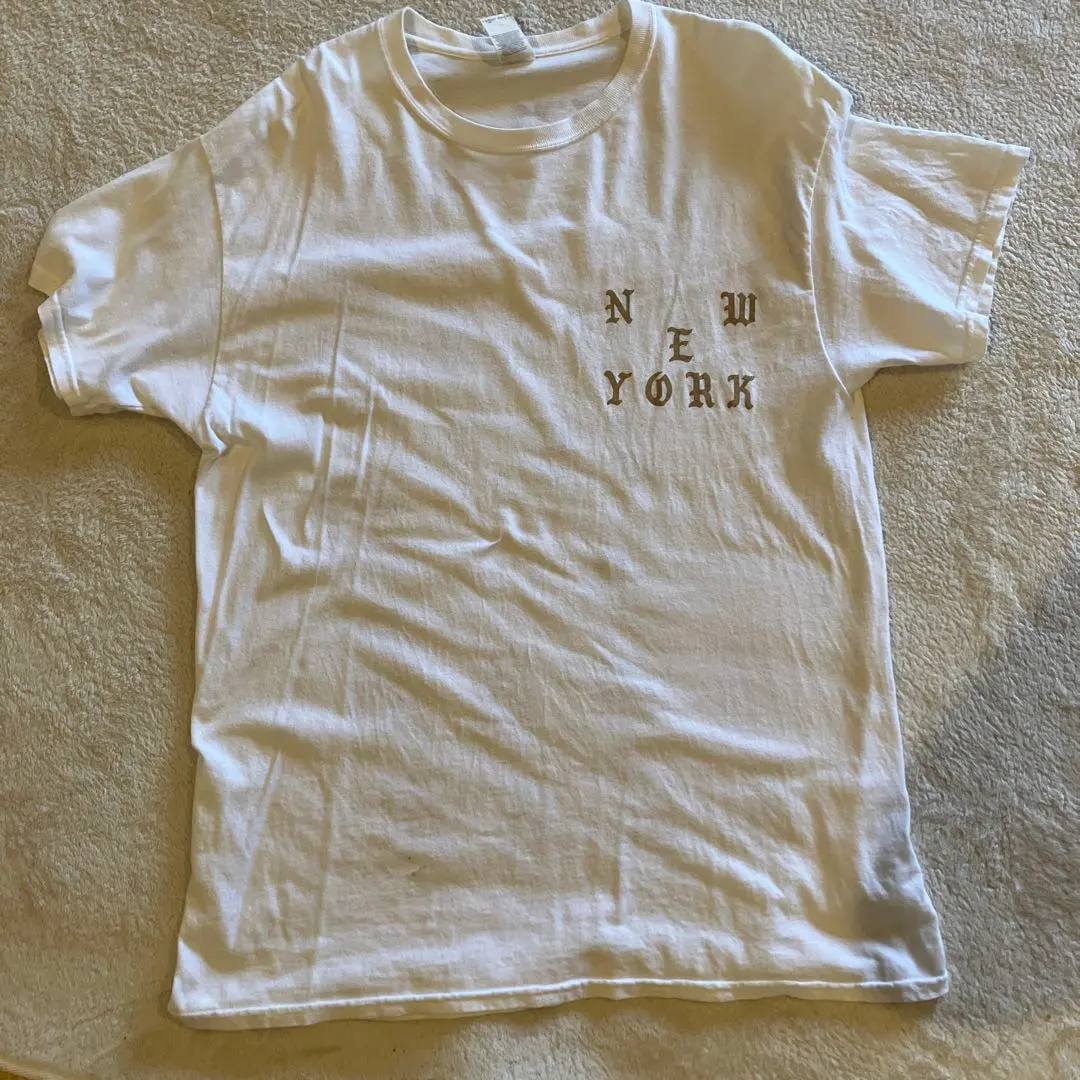 Thumbnail of NEW YORK ULTRALIGHT BEAM T-shirt