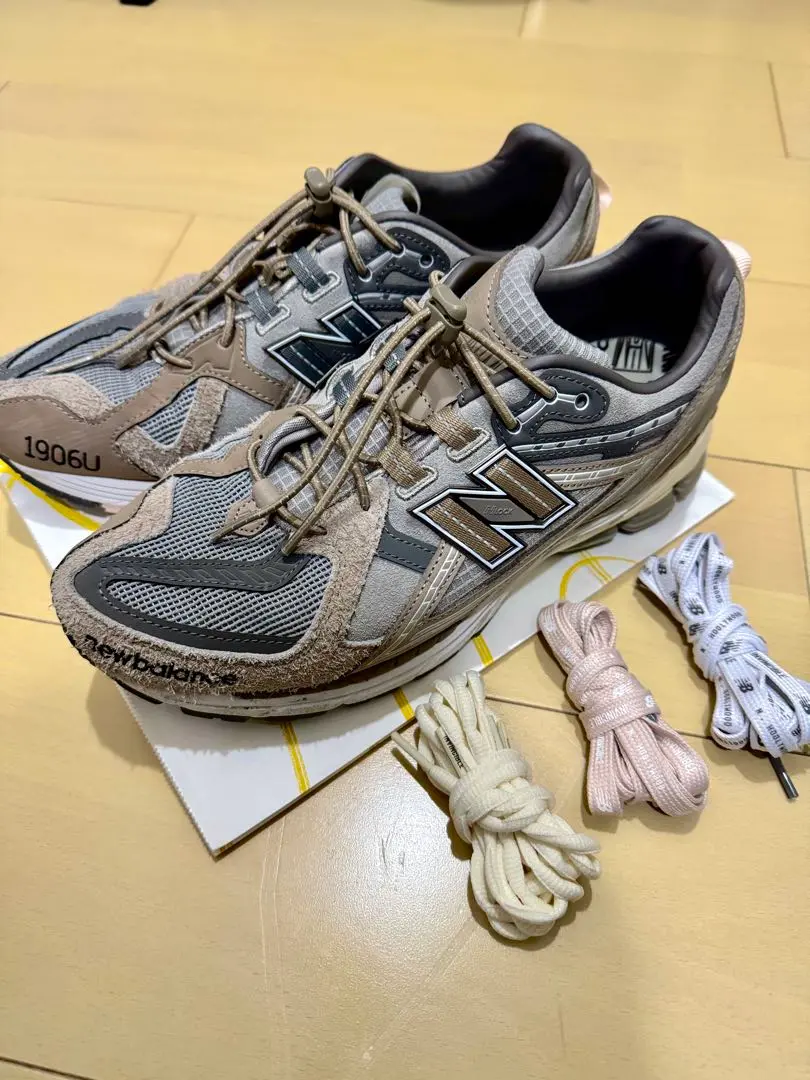 NEW BALANCE 22AW M1906RNIスニーカー N.HOOLYWOOD × INVINCIBLE® × New Balance M1906RNI│N