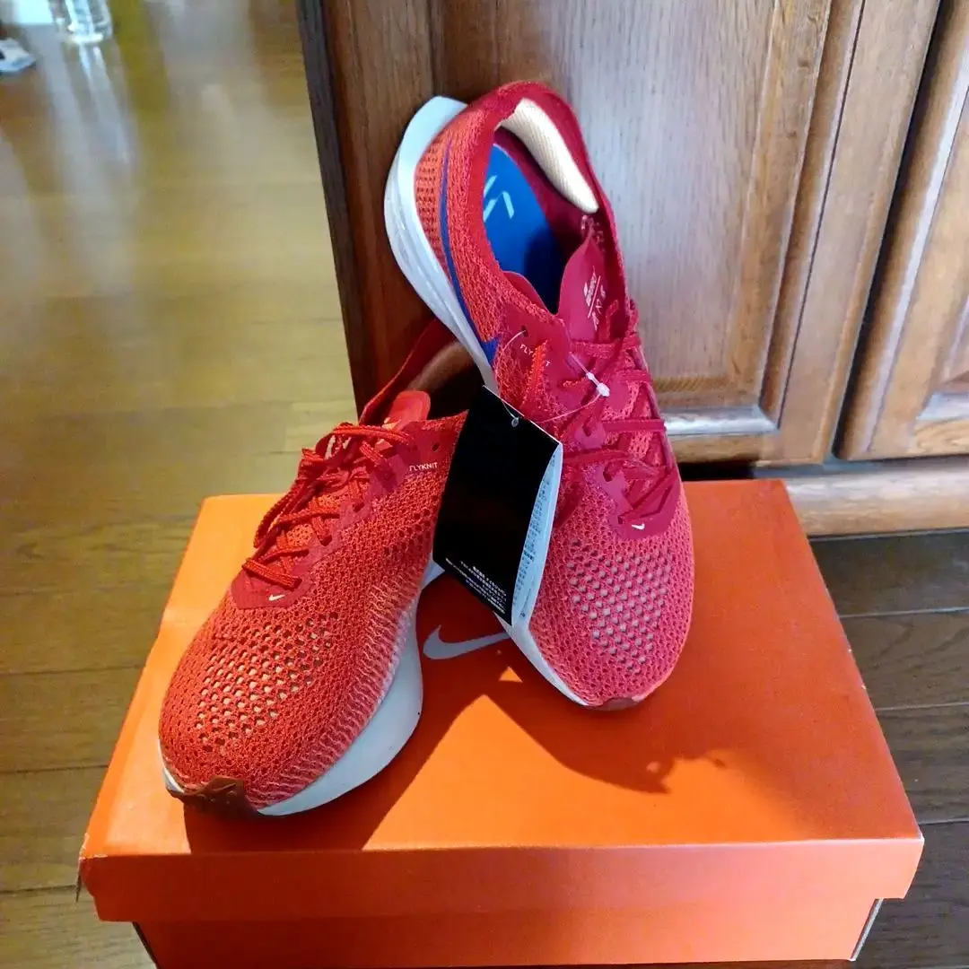 Thumbnail of New Nike ZoomX Vaporfly Next% 3, 26.5cm