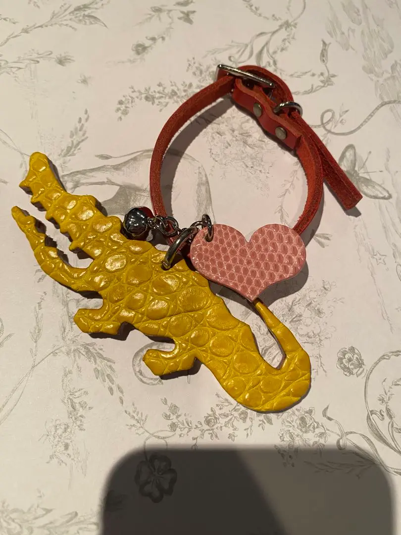【CIVINILE】チビナイル、ワニハートチャームクロコダイル 新品同様 S品】 CIVINILE チビナイル CROCODILE クロコダイル