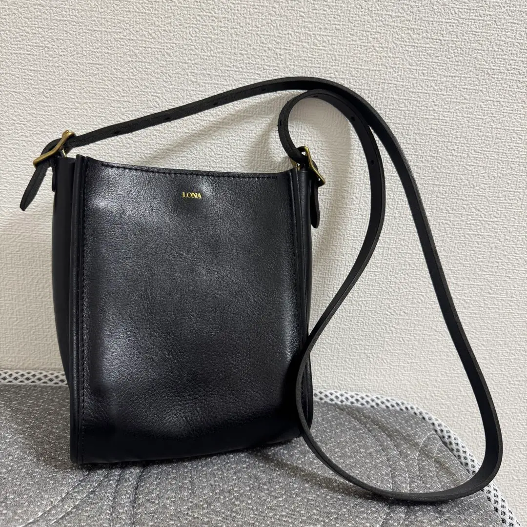 LONA reverso sacoshe サコッシュ LONA 限定色ネイビーサコッシュREVERSO -middle-