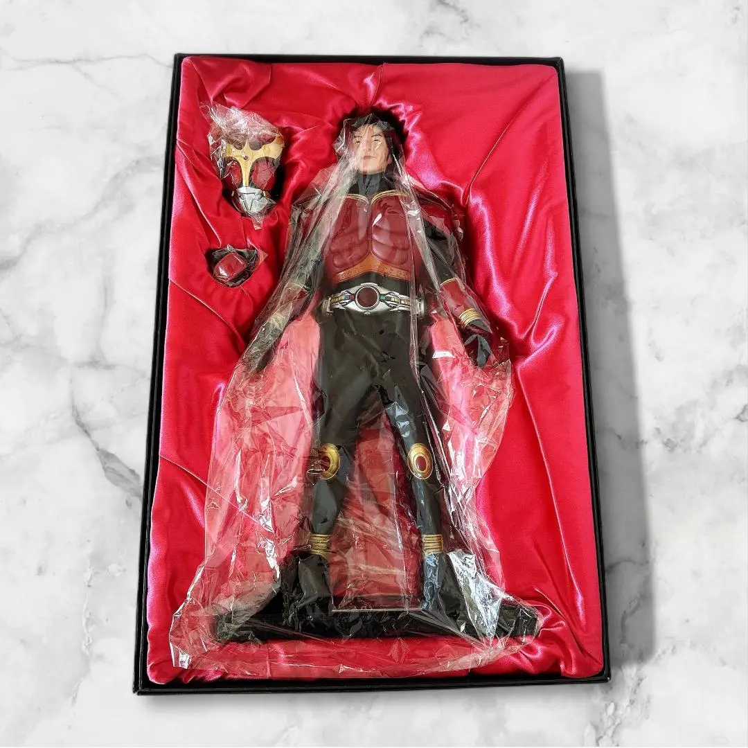 【美品 真骨彫製法】完売 SHF 仮面ライダークウガ アルティメット 五代雄介 美品 真骨彫製法】完売 SHF 仮面ライダークウガ アルティメット