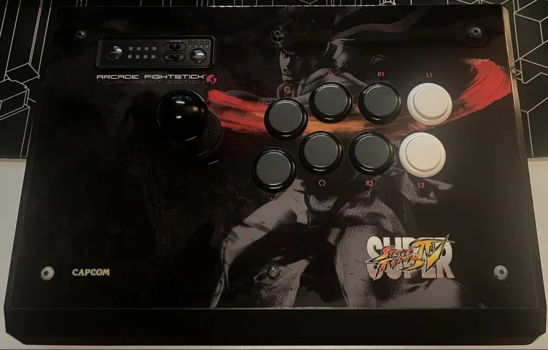 スーパーストリートファイターIV アーケードコントローラー マッドキャッツ TE スーパーストリートファイターIV アーケードコントローラー