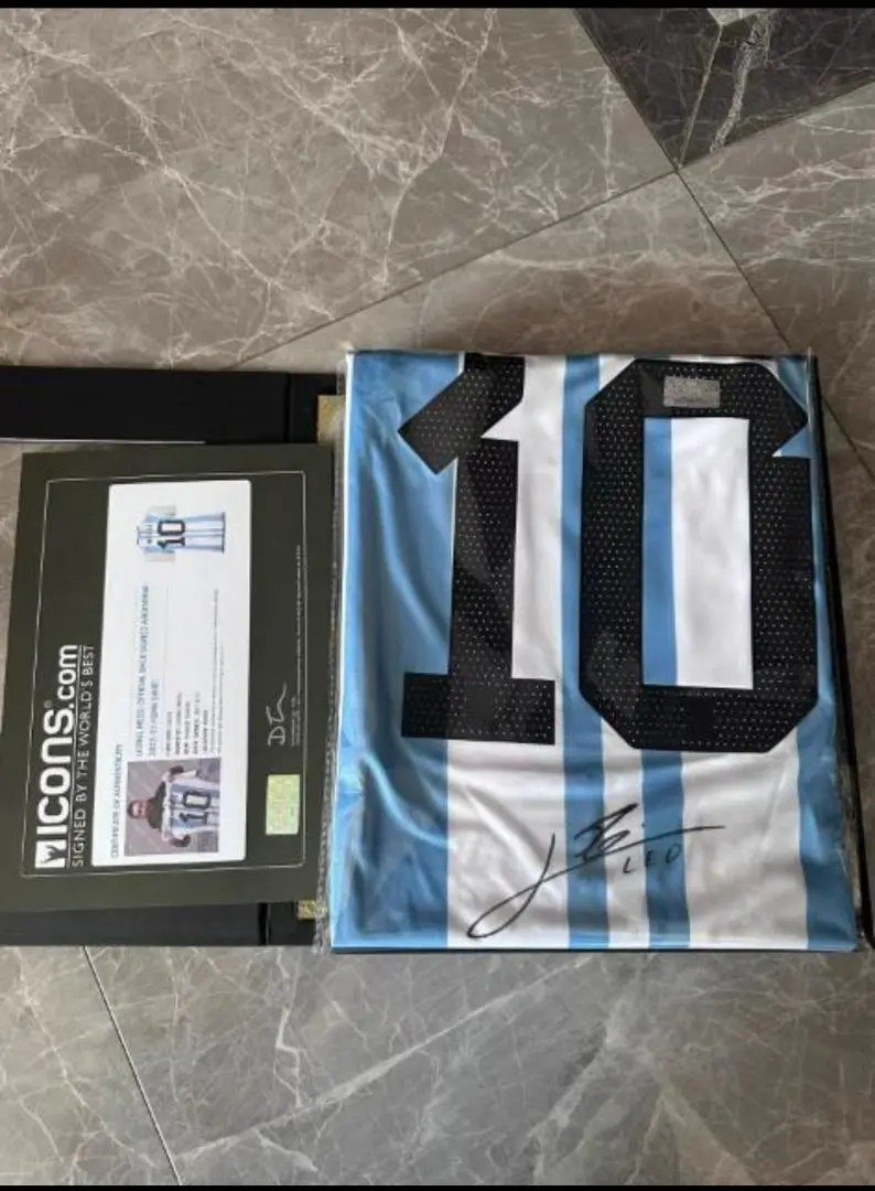 2025年最新】messi iconsの人気アイテム - メルカリ