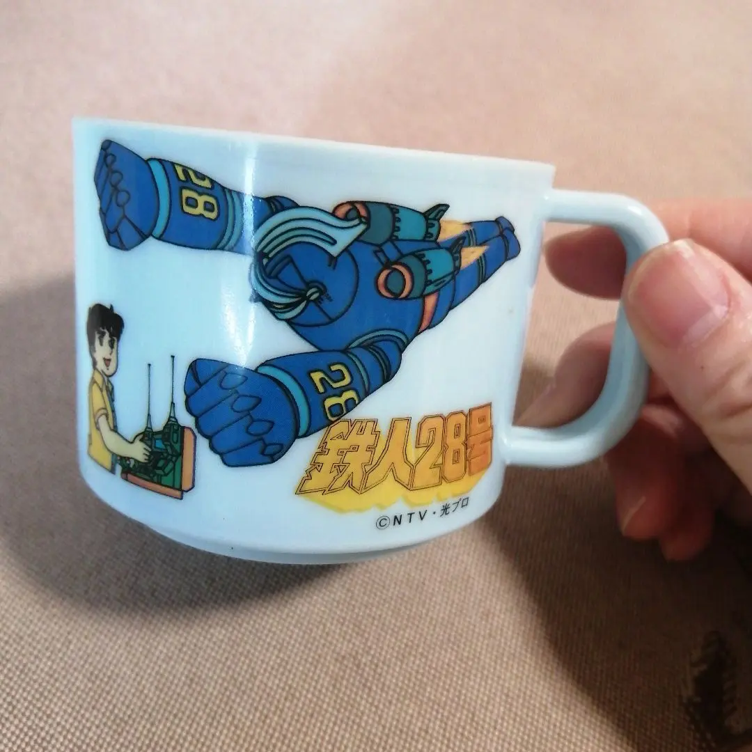 鉄人28号 ペン立て 昭和レトロ 陶器 昭和レトロ 鉄人28号 グリコ ペンダント 2点セット/おまけの