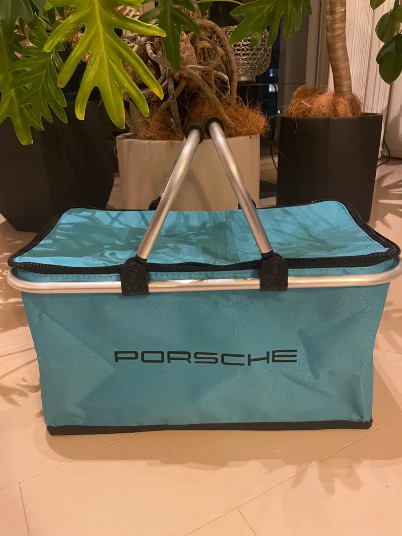 ポルシェ　PORSCHE 保冷バッグ　クーラーバッグ 楽天市場】【 ポルシェ 純正 】冷蔵 ポータブル 12V 14L 車載
