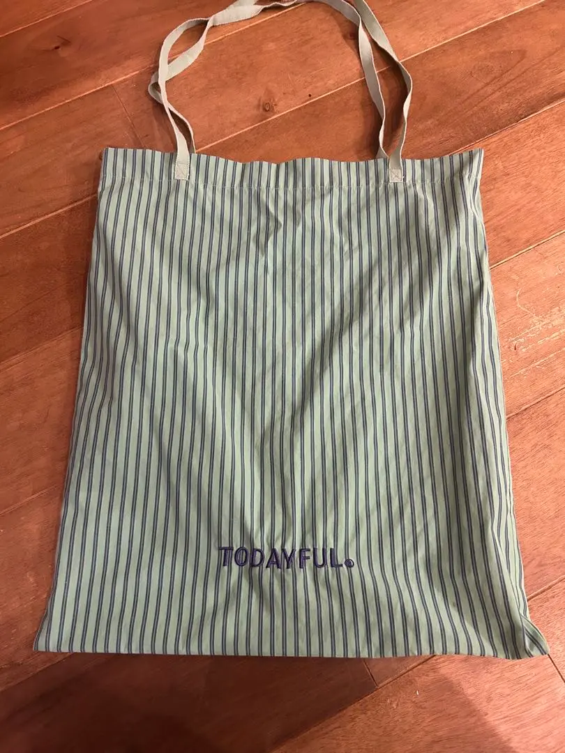 TODAYFUL ノベルティ トートバッグ todayful美品ノベルティバッグBLU｜Yahoo!フリマ（旧PayPayフリマ）