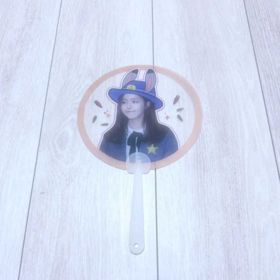 2025年最新】gfriend うちわの人気アイテム - メルカリ