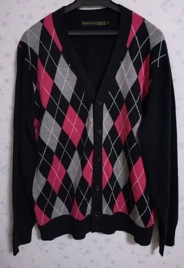 Thumbnail of Argyle Pattern Cardigan, Size L