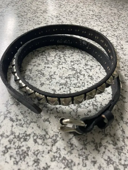 HTC 定番ブラックスタッズ付きバングル HTC】 BRACELET WITH STUDS（ブレスレット・バングル）｜journal