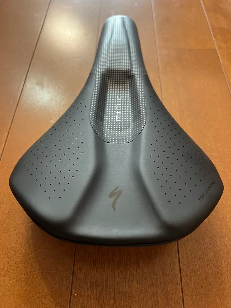 値下げしました！Specialized phenom サドル 144mm SPECIALIZED 「スぺシャライズド」 PHENOM サドル / 有明