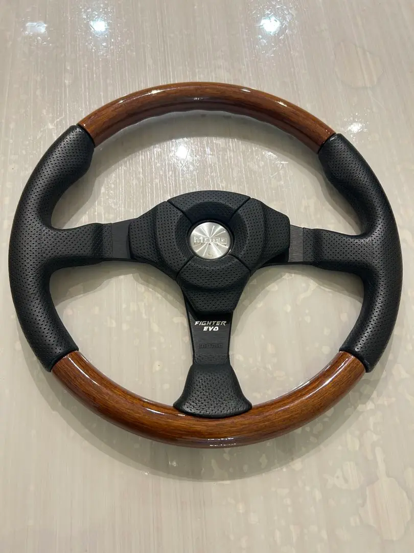 momoファイターウッド＆レザー コンビ35cm MOMO FIGHTER Steering Wheel 35Φ Mahogany & Punching Leather
