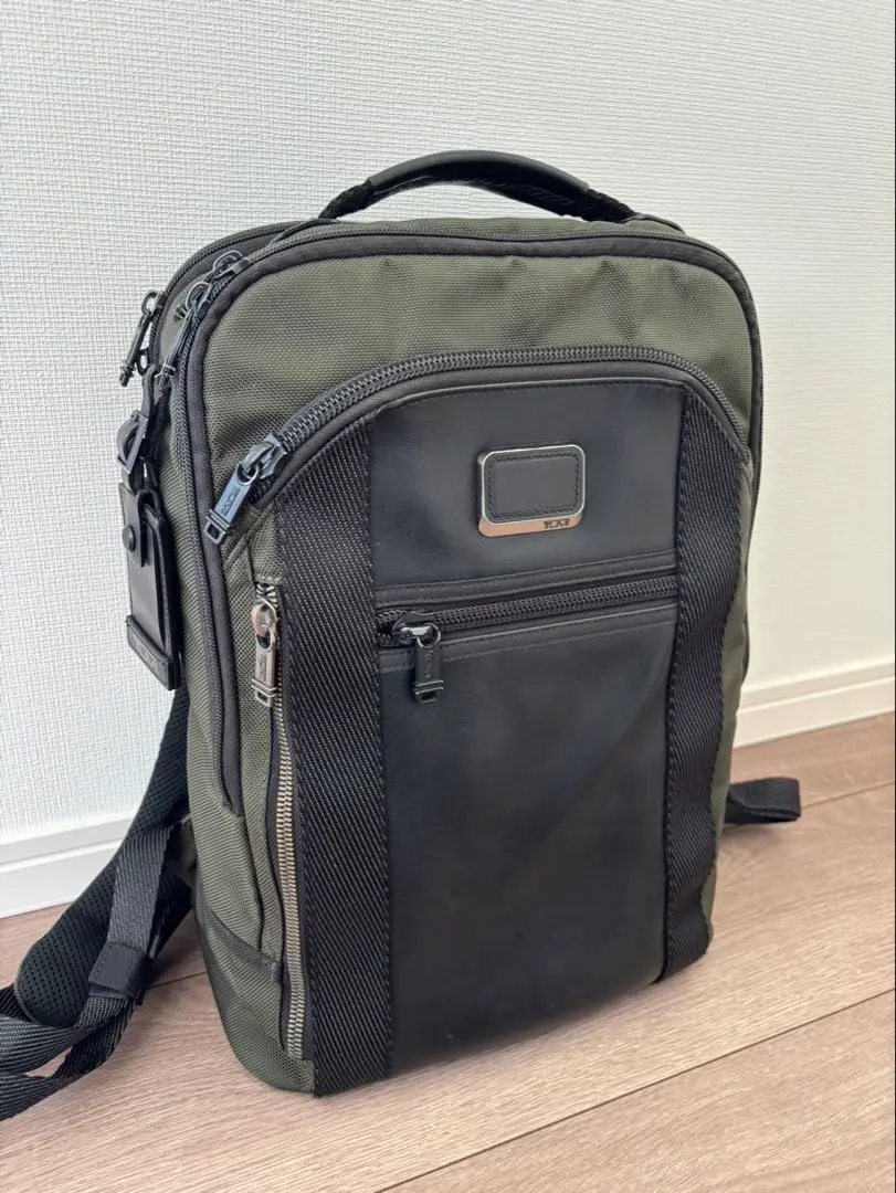 【最上級】 TUMI トュミ キャリーケース リュック 2way レザー カーキ 最上級】 TUMI トュミ キャリーケース リュック 2way レザー