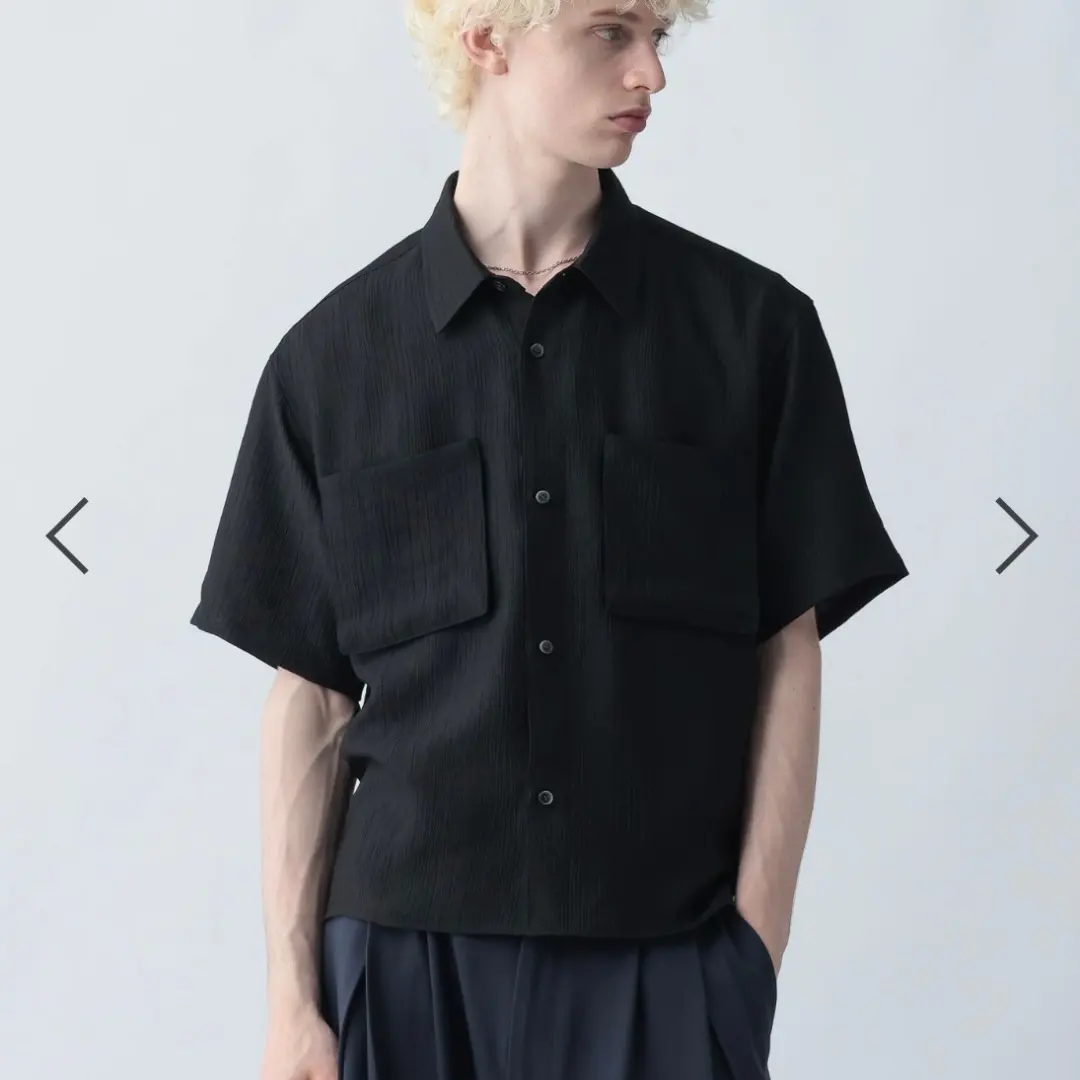 HARE 百褶口袋襯衫 S 尺寸 黑色 的縮圖