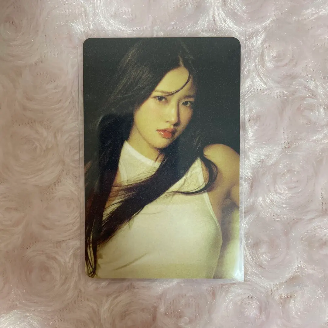 Thumbnail of IVE Omamori Photocard Yujin Tokyo 3/29 empathy Trading Card