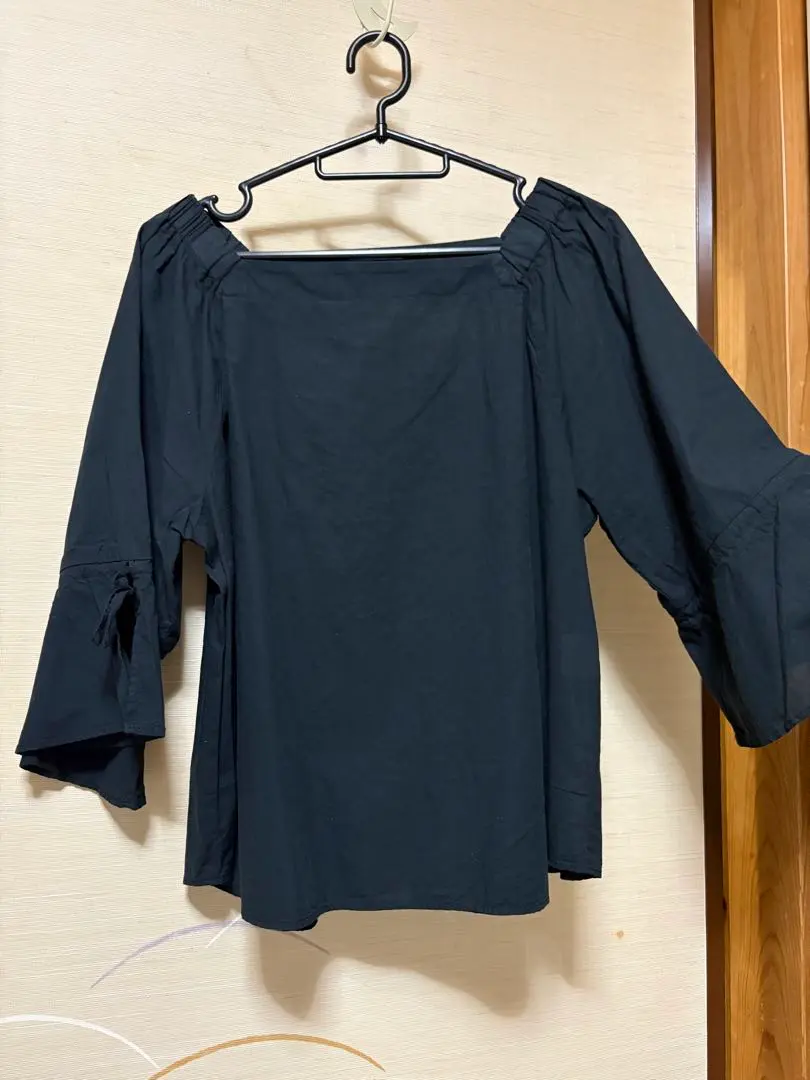 Thumbnail of GLACIER Black 3/4 Sleeve Top, Size L