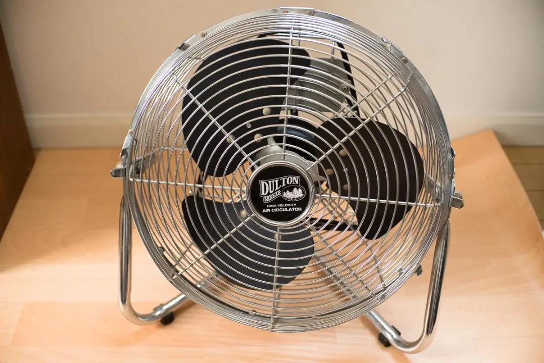 (極美品)DULTON BREEZE 高風量サーキュレーター 廃盤品 希少 DULTON 扇風機 BREEZE 赤 ダルトン
