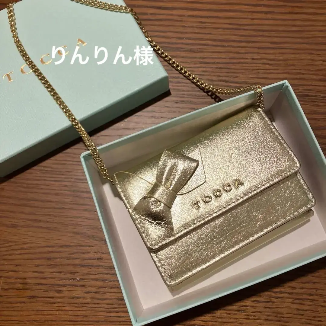 【新品✨未使用】TOCCA トッカ　ブラックレザー 牛革　三つ折り財布 2025年最新】TOCCA レディース 折り財布の人気アイテム - メルカリ
