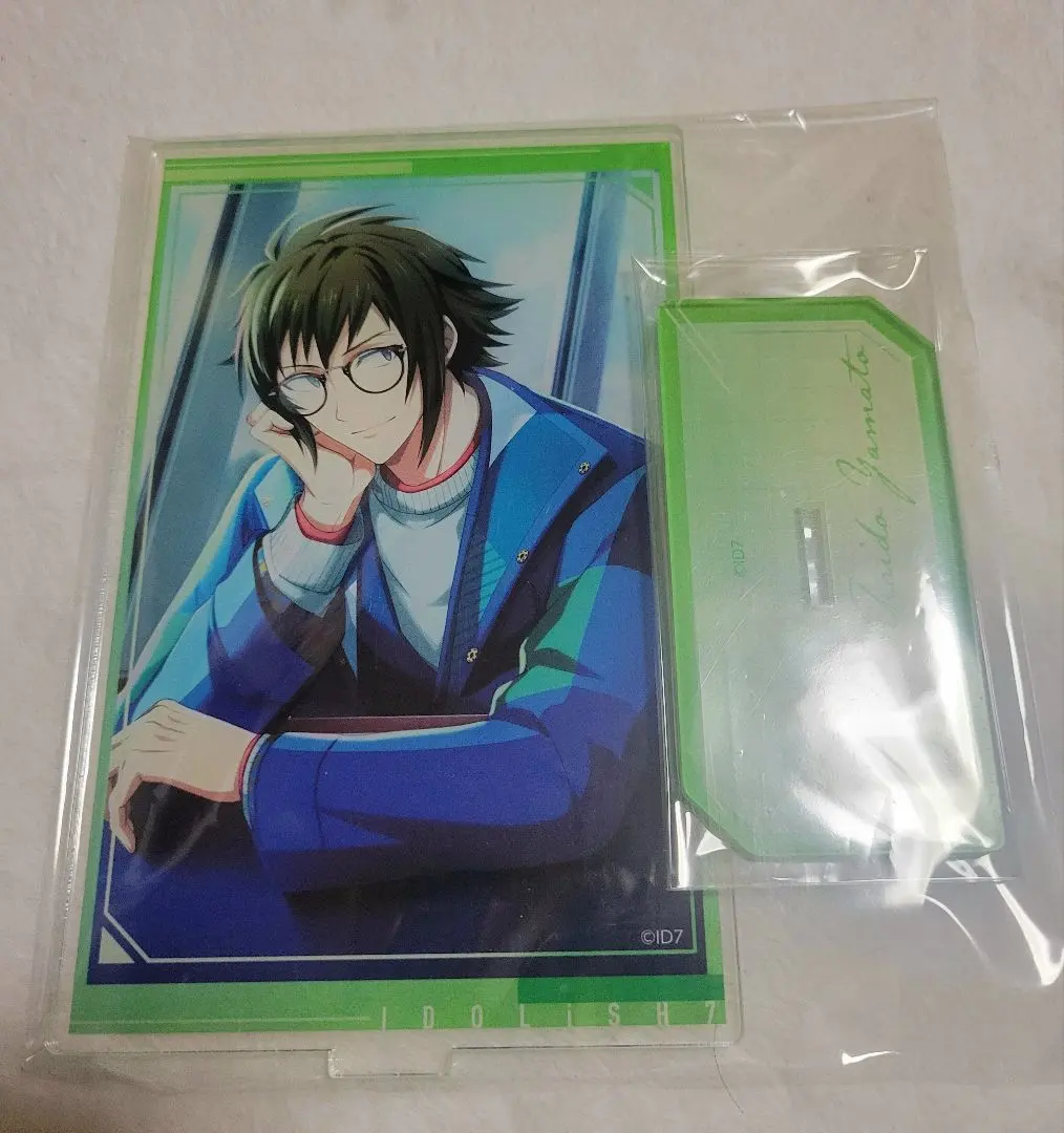Thumbnail of IDOLiSH7 I7 Yamato Nikaido acrylic stand / standee